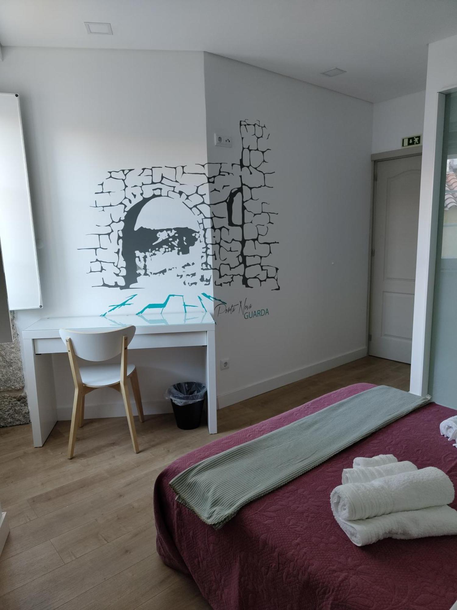 Urbe Sanchina - Hostel & Suites Guarda Kültér fotó